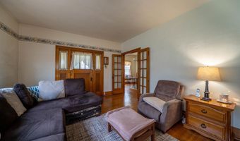 602 W ADAMS St, Abingdon, IL 61410
