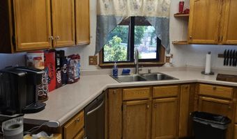 17705 Coyote Ln, Anderson, CA 96007