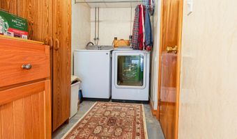 129 Summit St, Baileyville, ME 04694
