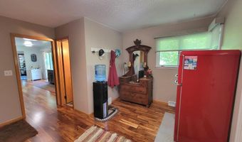 1824 Eisenhower Cir, Aberdeen, SD 57401