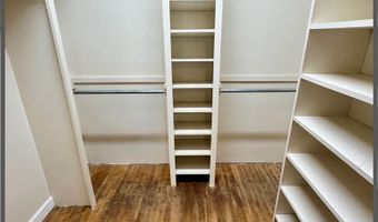 202 Bates St, Batesville, MS 38606