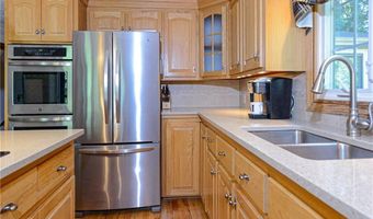 132 Sheffield Hill Rd, Exeter, RI 02882