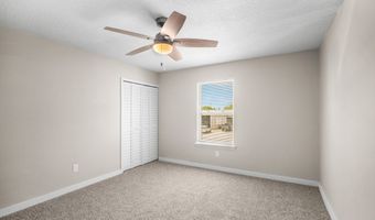 67 W 8TH St, Atlantic Beach, FL 32233