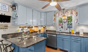 59 Belvedere Dr, Bristol, RI 02809