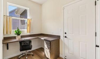 8 Liam Ct, Algonquin, IL 60102