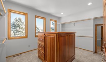 7308 HAWTHORNE Dr, Cheyenne, WY 82009