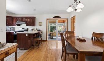 3956 BEACH LOOP Dr SW, Bandon, OR 97411