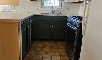 107 Forestwood Dr, North Providence, RI 02904