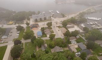 306 Iowa St, Arnolds Park, IA 51331