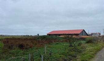 1127 Moxon Ln, Arcata, CA 95521