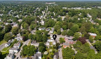 26 Grove St, Bath, ME 04530