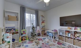 311 S County Road 550 E, Avon, IN 46123