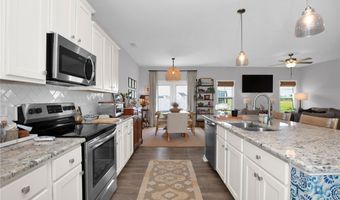 55 Singletree Ln, Autryville, NC 28318