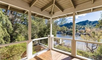 2305 Sugarloaf Dr, Agoura Hills, CA 91301