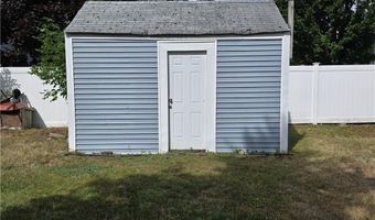 39 Allendale Ave, North Providence, RI 02911