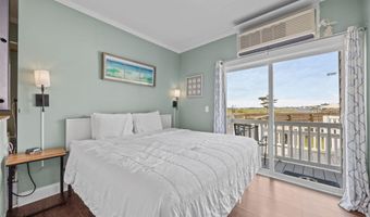 602 W Ft Macon Rd 114, Atlantic Beach, NC 28512