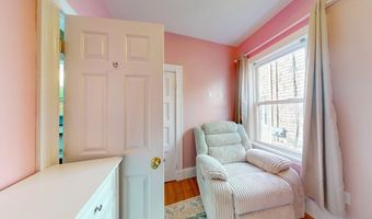 14 Bayard St, Boston, MA 02134