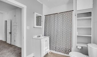 252 W Main St, Addison, MI 49220
