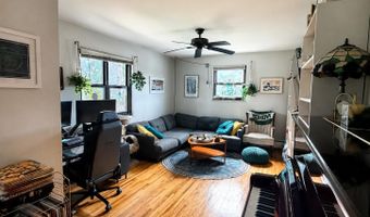 125 Park Ave B1, Amityville, NY 11701