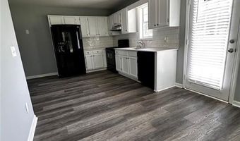 1201 Saint Andrews Dr, Auburn, GA 30011
