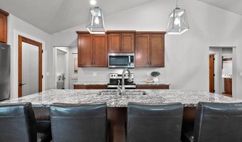 4996 BOXWOOD Ln, Appleton, WI 54913