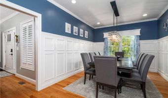 121 Stillwater Rd, Smithfield, RI 02917