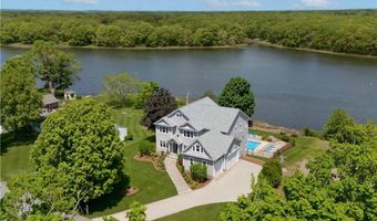 1040 Buttonwoods Ave, Warwick, RI 02886