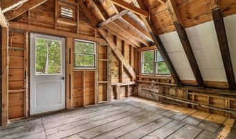 243 Glen Rock Rd, Exeter, RI 02892