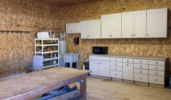 2405 S Lower Boulder Rd, Boulder, UT 84716