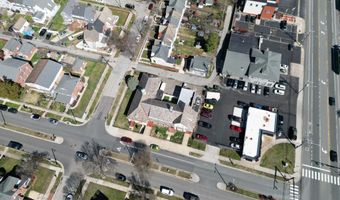 8 COMMONWEALTH Ave, Claymont, DE 19703