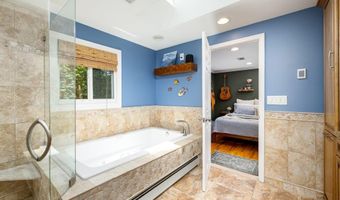 3665 Frederick Dr, Ann Arbor, MI 48105