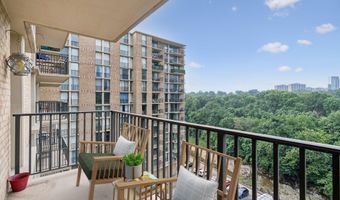 4600 S FOUR MILE RUN Dr 718, Arlington, VA 22204