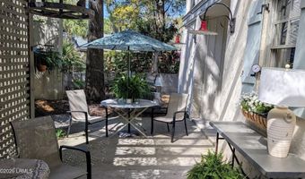 23 Waterside Dr, Beaufort, SC 29907