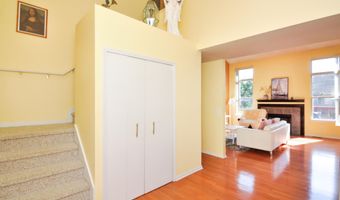3240 Dunwoodie Rd, Ann Arbor, MI 48105
