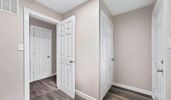 715 E Springfield St, Aurora, MO 65605