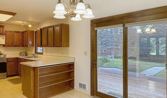 66 Sunset Ave, Buffalo, WY 82834
