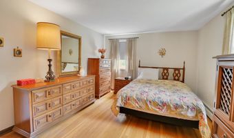 197 Hummingbird Dr, Berlin, CT 06037