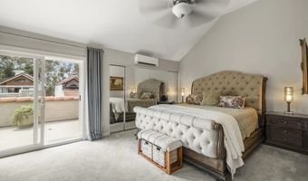 2708 Grove Ave, Carlsbad, CA 92008