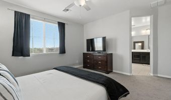 733 W FLINTLOCK Way, Chandler, AZ 85286
