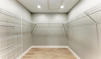 893 N SHORE Dr, Anna Maria, FL 34216