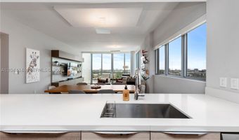 9940 W Bay Harbor Dr 7H-S, Bay Harbor Islands, FL 33154