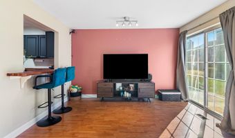 737 W Happfield Dr, Arlington Heights, IL 60004