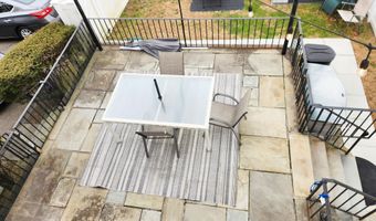 12 Palmer St, Cos Cob, CT 06807