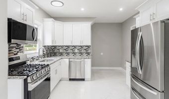 58 W Highland Ave, Atlantic Highlands, NJ 07716