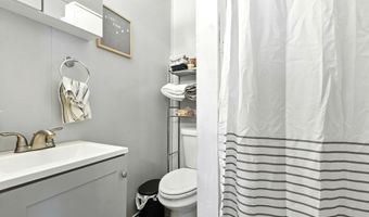 354 W 9Th St, Auburn, IN 46706