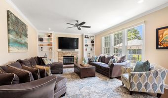 55 Heritage Dr, Allentown, NJ 08501