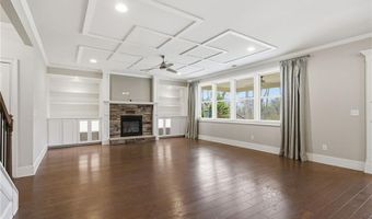 3795 Gardenside Ct, Alpharetta, GA 30004