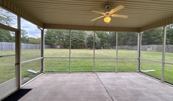 108 Hackamore Ln, Camden, SC 29020