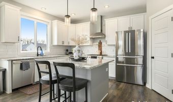 7456 Shorewood St, Allendale, MI 49401