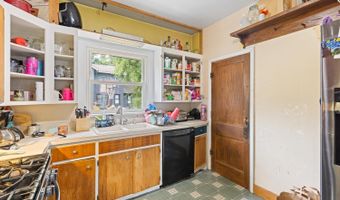 306 N McKenzie St, Adrian, MI 49221